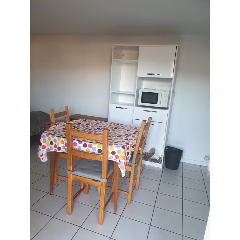 Chambre indépendante, 13m2, 350€